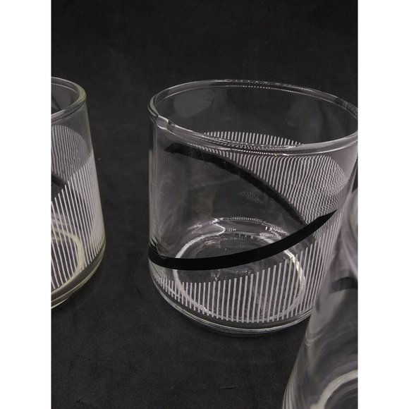 Mika's midnight? G. Braids Black/White Lowball Glasses Retro MCM Bar Ware Set/4. - Picture 12 of 12